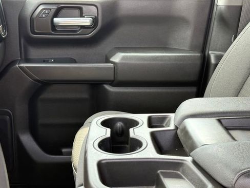 Used 2023 Chevrolet Silverado 1500 Custom RWD image 12