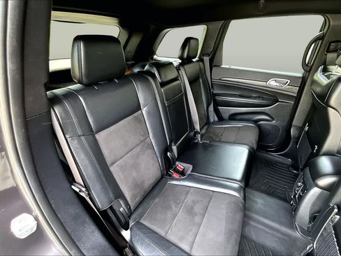 Used 2020 Jeep Grand Cherokee Altitude AWD/4WD image 20