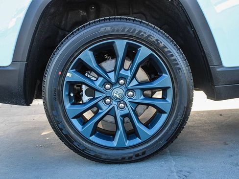 New 2026 Jeep Grand Cherokee L Limited AWD/4WD image 12