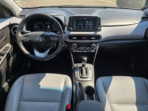Used 2021 Hyundai Kona Limited AWD/4WD image 17