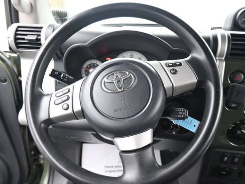 Used 2012 Toyota FJ Cruiser 4WD w/ Convenience Pkg image 20