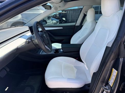 Used 2022 Tesla Model 3 Long Range AWD/4WD image 10