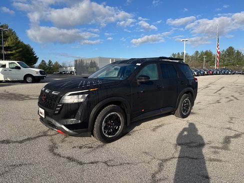 New 2026 Nissan Pathfinder Rock Creek AWD/4WD image 1