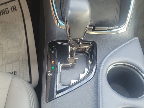 Used 2015 Toyota Avalon XLE Touring image 30