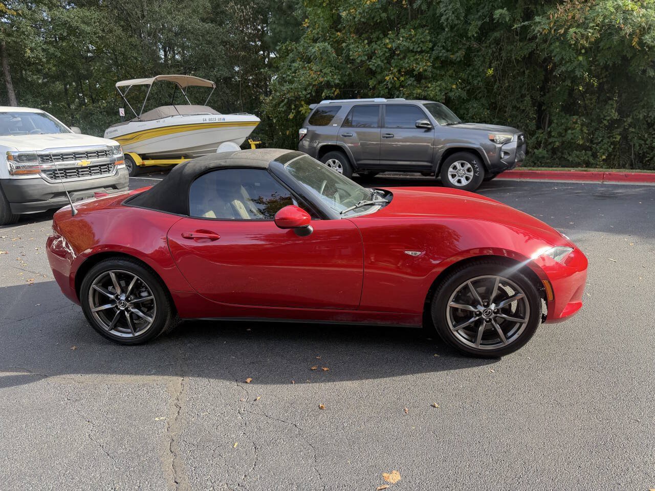 Used 2016 MAZDA MX-5 Miata Grand Touring RWD image 7
