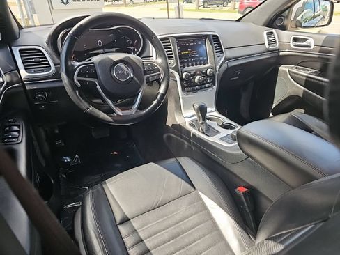 Certified 2018 Jeep Grand Cherokee Limited AWD/4WD image 21