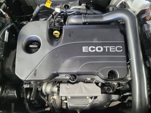 Used 2022 GMC Terrain SLE w/ Driver Convenience Package image 30