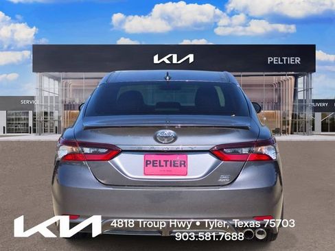 Used 2023 Toyota Camry SE w/ Cold Weather Package AWD/4WD image 5