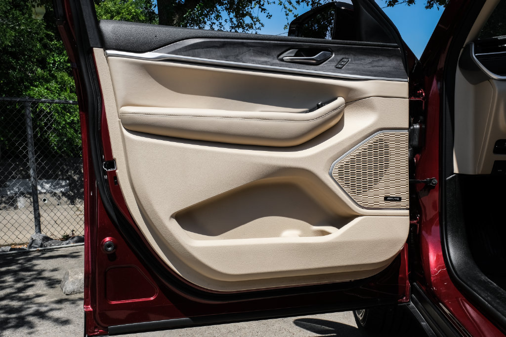 Used 2022 Jeep Grand Cherokee Limited RWD image 53