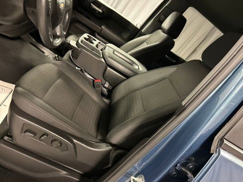 Used 2025 Chevrolet Silverado 2500 Custom w/ Custom Value Package image 12