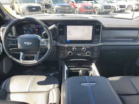 Used 2025 Ford F350 Platinum image 21