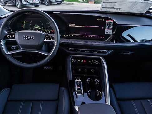 New 2025 Audi Q5 Premium Plus image 12
