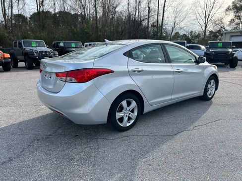 Used 2012 Hyundai Elantra GLS w/ Preferred Pkg 3 image 7