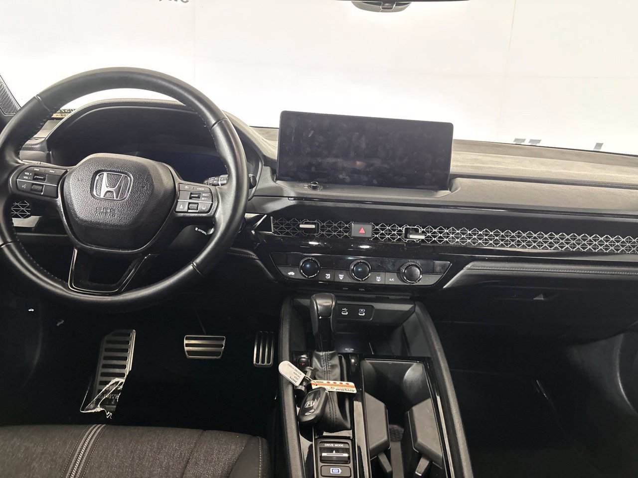 Used 2025 Honda Accord Sport image 23