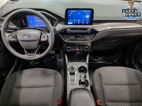 Certified 2023 Ford Escape Active AWD/4WD image 24
