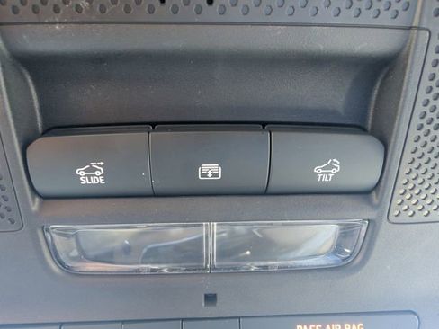 Used 2025 Chevrolet Equinox ACTIV w/ Safety and Technology Package image 26