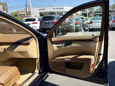 Used 2007 Mercedes-Benz S 550 4MATIC image 30