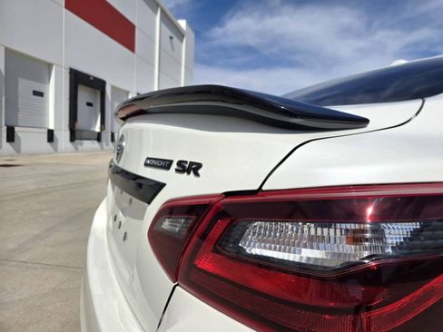 Used 2018 Nissan Altima 2.5 SR w/ SR Midnight Edition FWD image 10