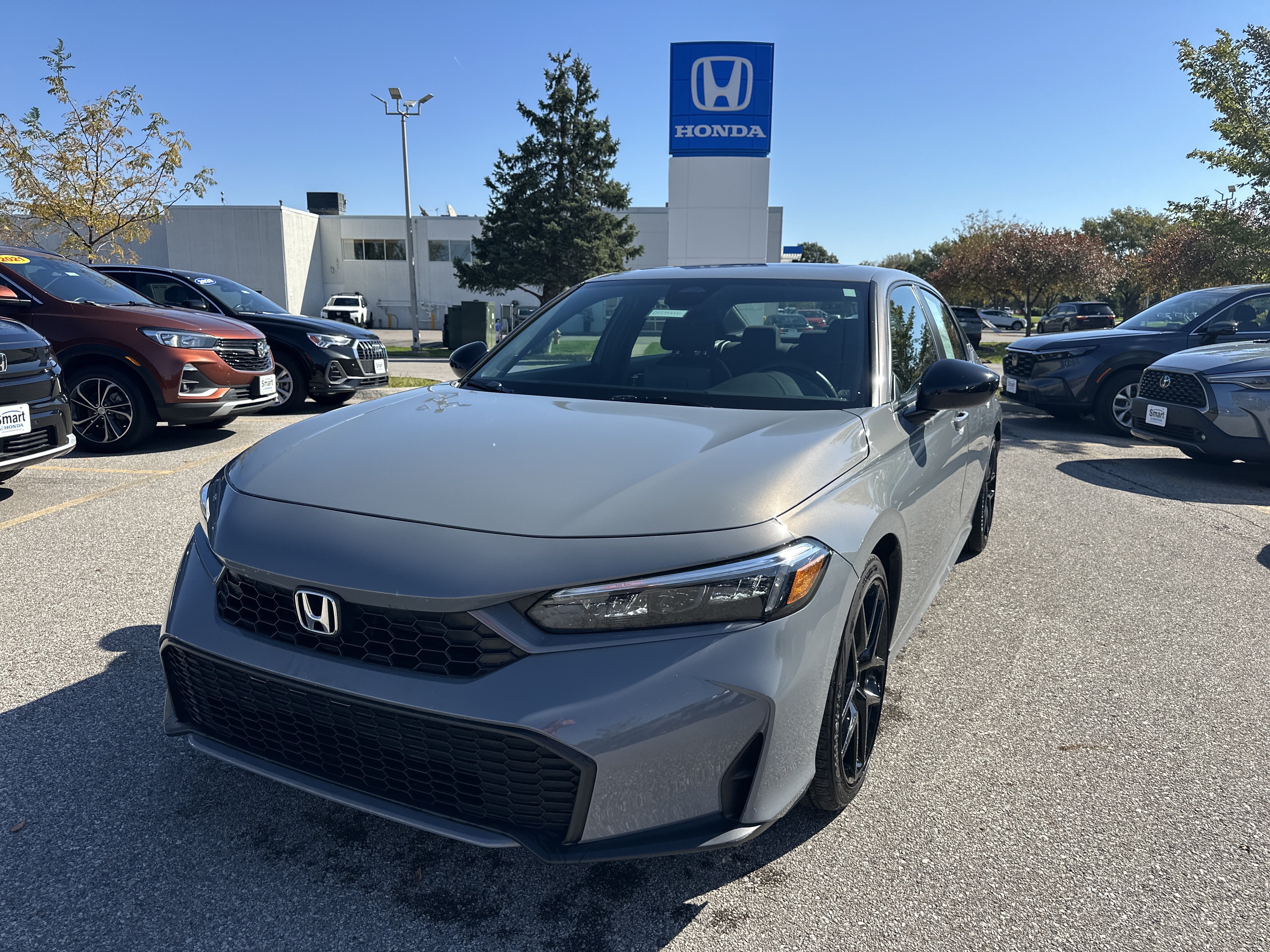 Used 2025 Honda Civic Sport Touring image 1