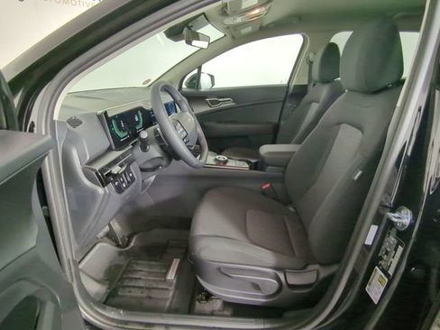 New 2026 Kia Sportage LX image 19