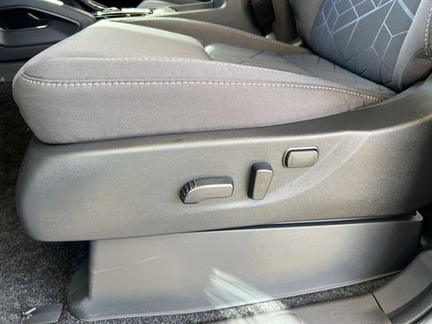 New 2026 Nissan Frontier SV w/ SV Convenience Package image 12