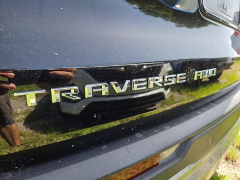 Certified 2024 Chevrolet Traverse LT AWD/4WD image 5