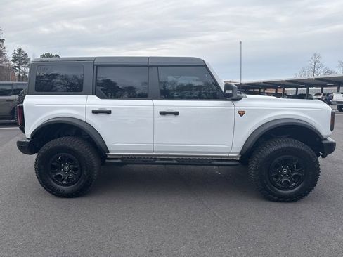 Certified 2023 Ford Bronco Badlands image 6