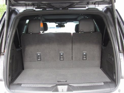 Used 2023 GMC Yukon XL AT4 w/ AT4 Premium Package image 22