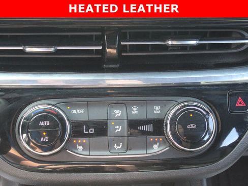 Used 2024 Buick Envista Sport Touring w/ Convenience I Package FWD image 22