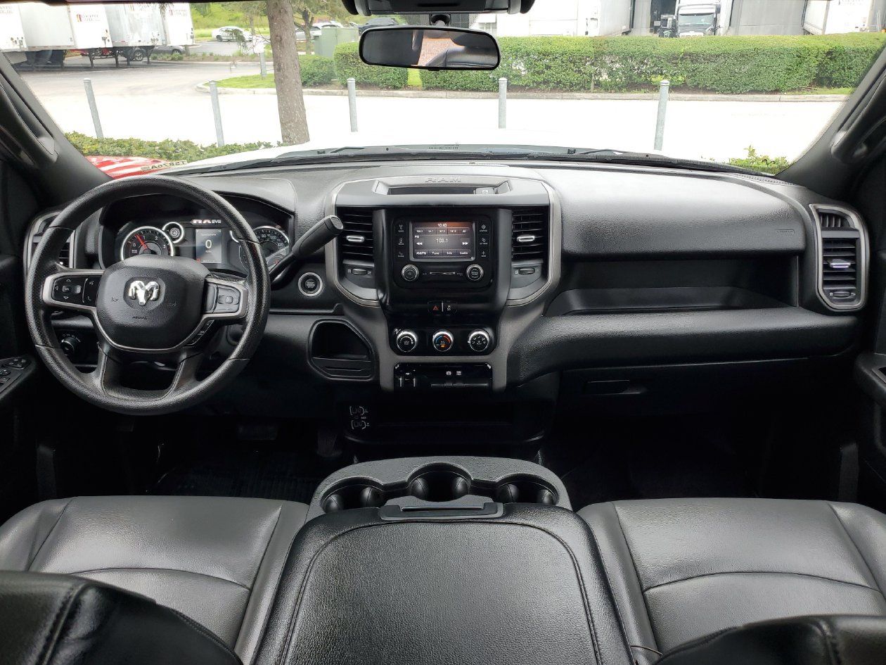 Used 2023 RAM 2500 Tradesman w/ Chrome Appearance Group AWD/4WD image 11