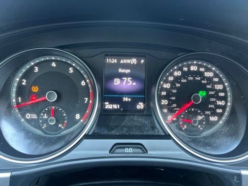 Used 2019 Volkswagen Atlas SE w/ Towing Package AWD/4WD image 22