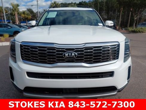 Used 2020 Kia Telluride S image 3