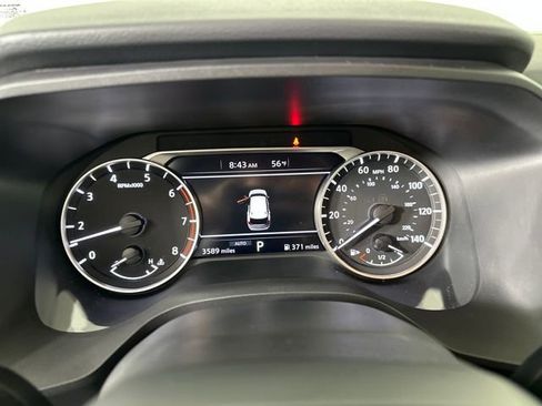 Certified 2025 Nissan Rogue S image 17