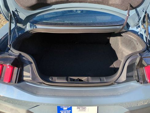 Used 2025 Ford Mustang GT Premium RWD image 17
