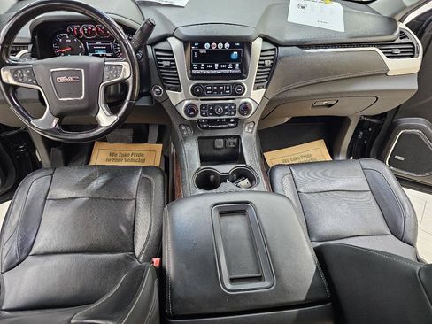 Used 2018 GMC Yukon XL SLT AWD/4WD image 31