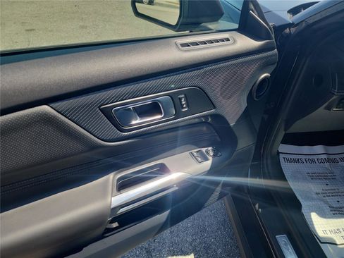 Used 2024 Ford Mustang Premium image 11