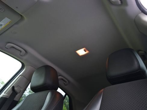 Used 2020 Buick Encore Preferred FWD image 13