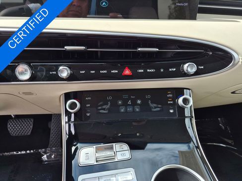 Used 2026 Genesis GV70 2.5T image 16