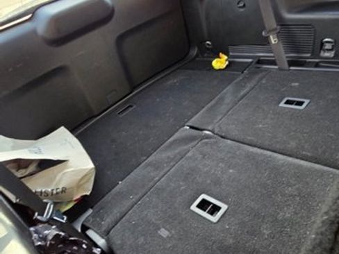 Certified 2023 Ford Explorer XLT image 7