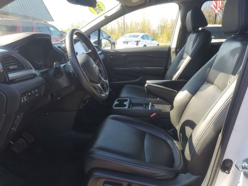 Used 2023 Honda Odyssey Touring image 8