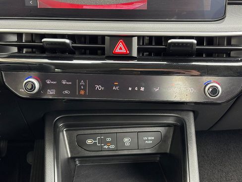 Used 2025 Kia K5 LXS FWD image 24