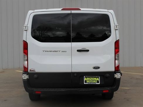 Used 2017 Ford Transit 350 XL image 6