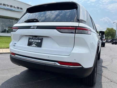 Used 2022 Jeep Grand Cherokee Limited 4xe w/ Luxury Tech Group II AWD/4WD image 44