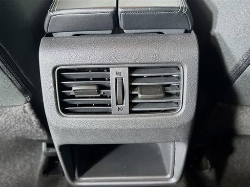 Certified 2025 Nissan Rogue S image 24