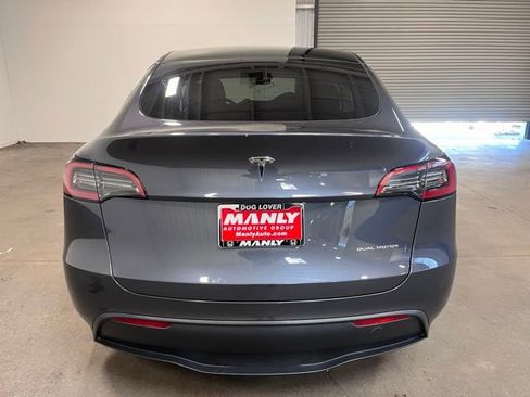 Used 2023 Tesla Model Y Long Range image 4