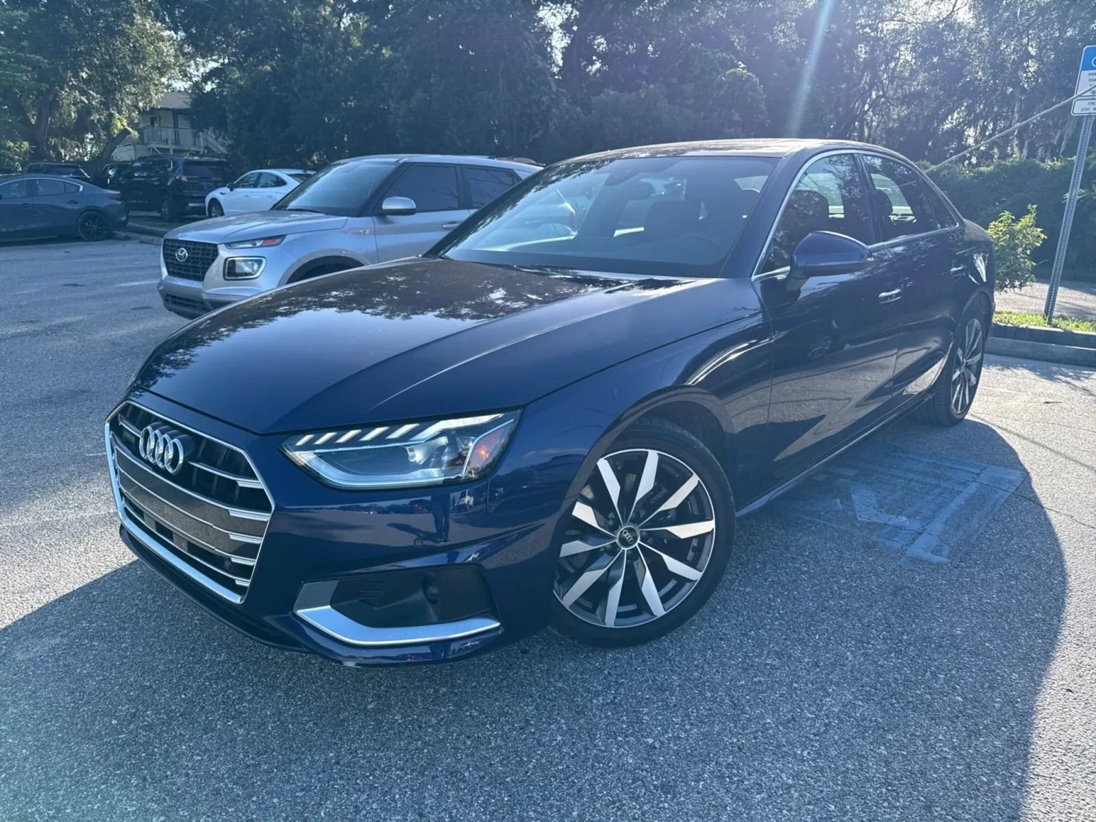 Used 2023 Audi A4 2.0T Premium w/ Convenience Package AWD/4WD image 2