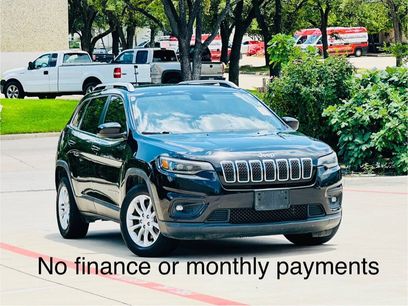 Used 2019 Jeep Cherokee Latitude w/ Popular Appearance Group