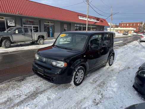 Used 2009 Nissan Cube 1.8 S w/ Interior Designer Pkg image 2
