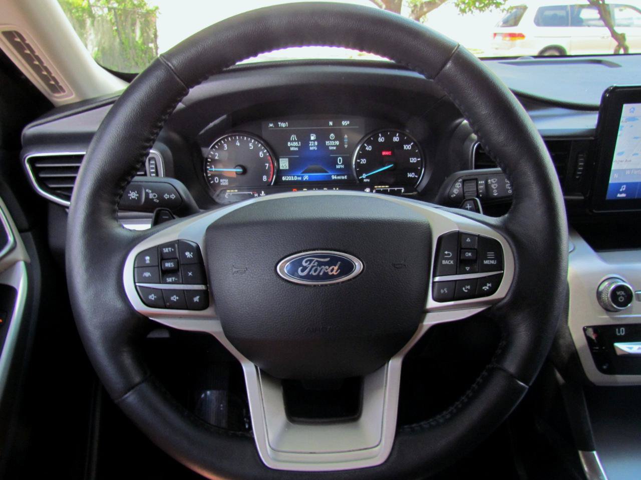 Used 2020 Ford Explorer XLT w/ Equipment Group 202A RWD image 26