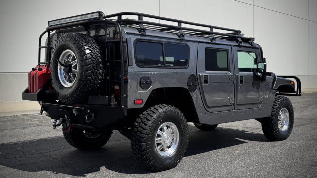Used 2003 HUMMER H1 4-Door Wagon AWD/4WD image 28